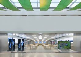 Unionized Apple store employees propose tipping, increased pay, and more paid time off