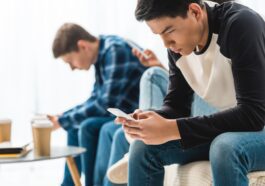 L'APA publie des lignes directrices pour limiter les dommages potentiels des médias sociaux sur les enfants 68 APA issues guidelines to limit the potential harm of social media on children