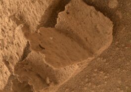 Il y a un livre ouvert sur Mars : le rocher spectaculaire photographié par le rover Curiosity