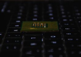 AMD keeps chipping away at Intel