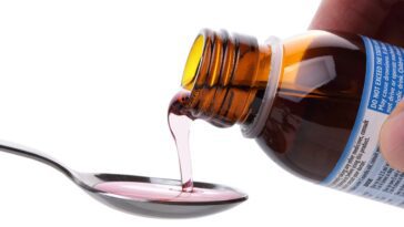 Parce que le sirop contre la toux peut être dangereux (et même mortel) pour les enfants