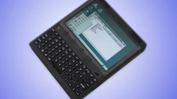 Cet ordinateur de poche contient un processeur Intel 386 pour un véritable jeu rétro sur PC 5 This handheld packs an Intel 386 CPU for true retro PC gaming