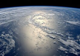 Un produit chimique appauvrissant la couche d'ozone n'est pas interdit.  Pourtant, il menace son avenir