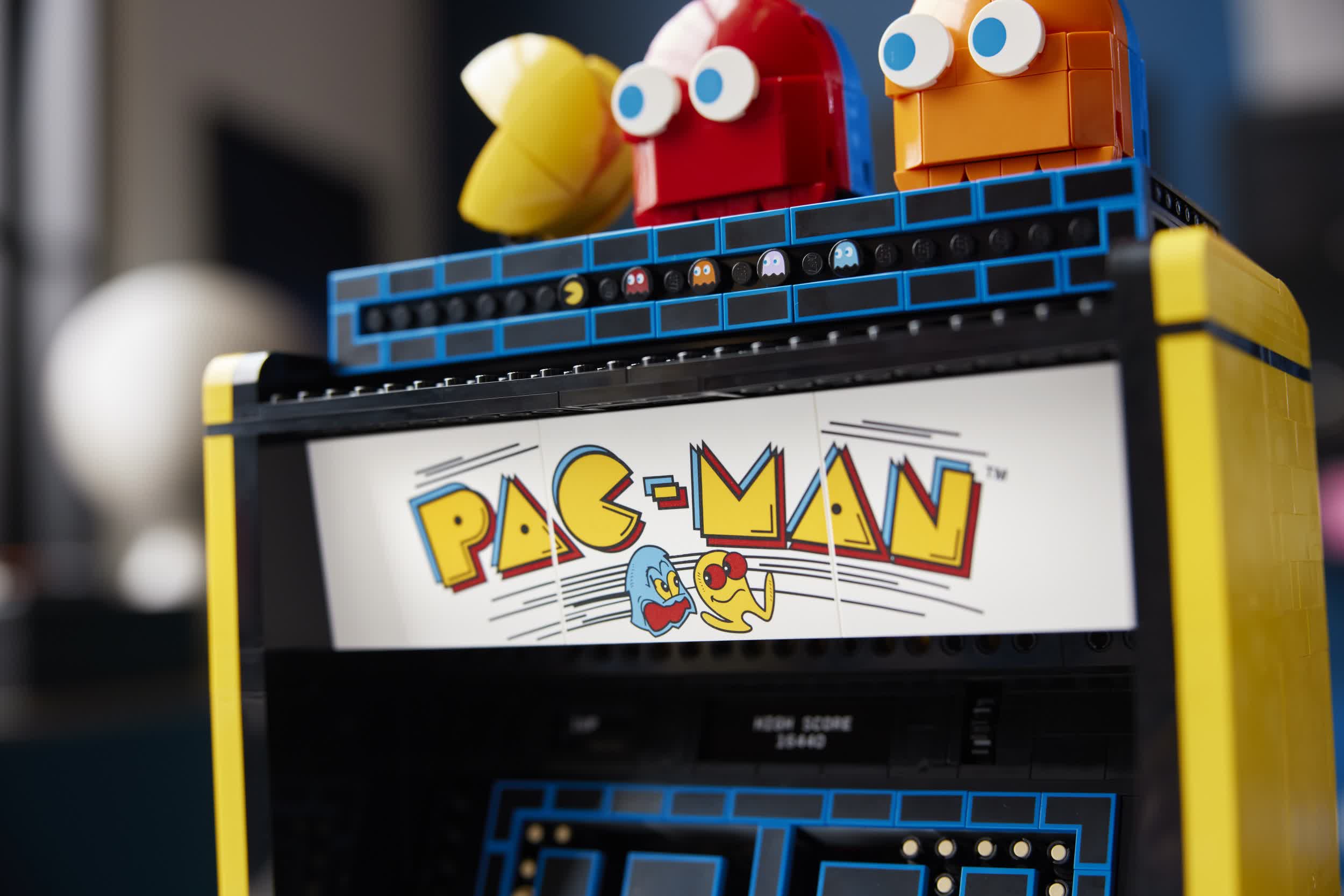 Pixels in motion: Lego