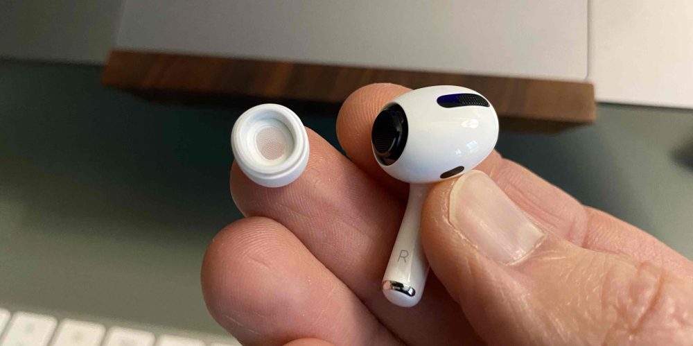 À faire et à ne pas faire pour nettoyer vos AirPods Pro sales et votre étui de chargement 2 1684806312 34 A faire et a ne pas faire pour nettoyer vos