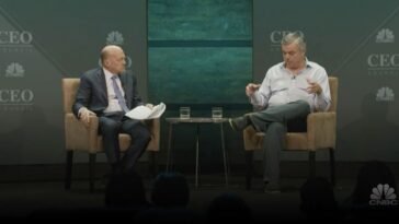 Eddy Cue dit qu'Apple ne fait que les choses qui intéressent les consommateurs, avant l'annonce de Reality Pro 8 Eddy Cue dit qu'Apple ne fait que les choses qui intéressent les consommateurs, avant l'annonce de Reality Pro