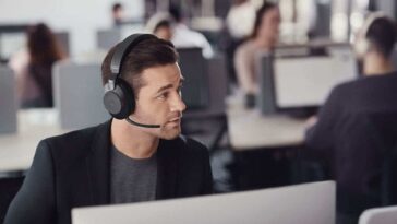 Top 5 des écouteurs avec microphones pour le travail à distance en 2023 17 Top 5 des écouteurs avec microphones pour le travail à distance en 2023