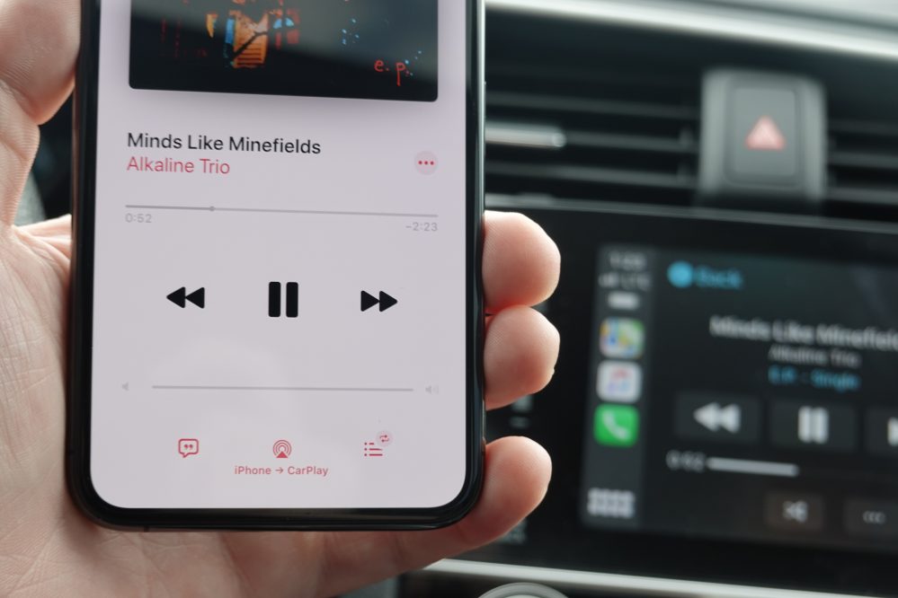 Cet adaptateur transforme CarPlay standard en sans fil, fonctionne réellement 9 CarPlay sans fil en cours d'utilisation