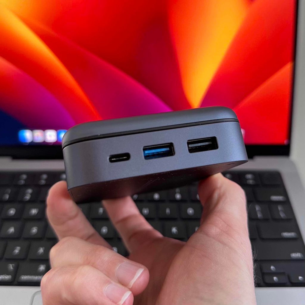 1685548208 373 JSAUX OmniCase 2 Pro associe un concentrateur USB C a un