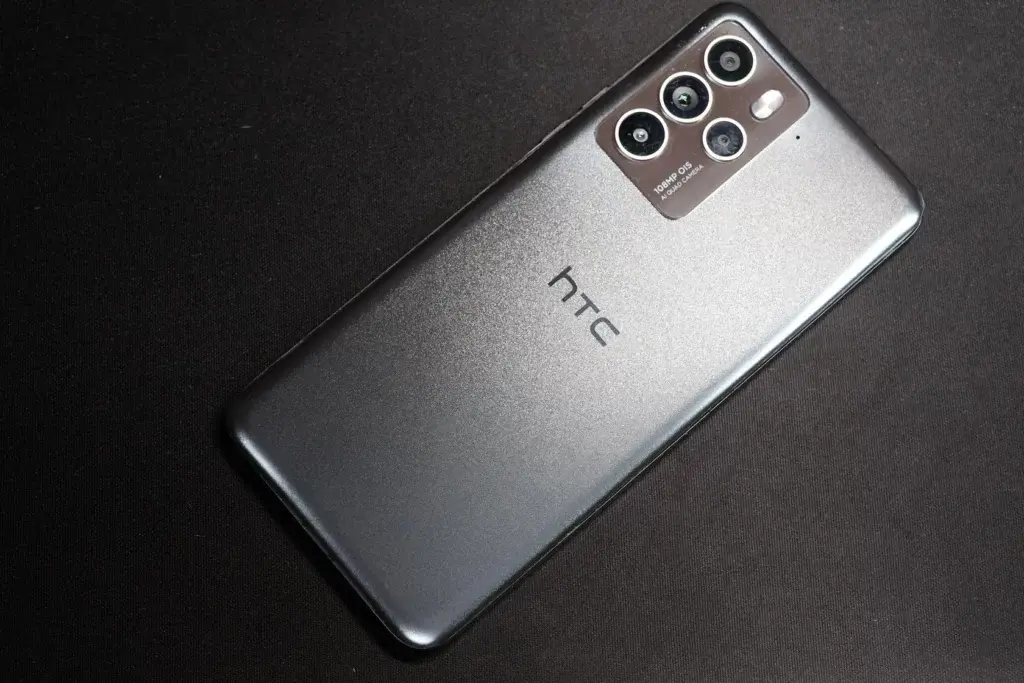 HTC U23 Pro 5G : Un nouveau retour de HTC ? 2 HTC u23 Pro 5G