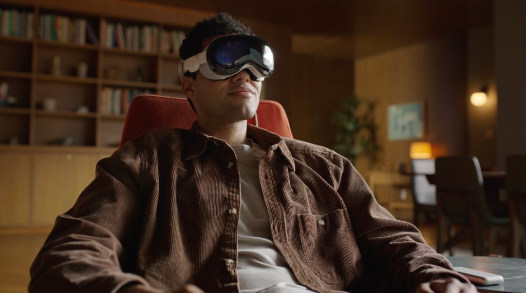 1685993413 146 Voici Apple Vision Pro le casque de realite mixte pour
