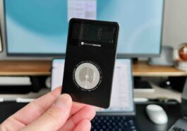 Pratique: 'AirCard' met la technologie Find My d'Apple dans une carte de visite numérique compatible NFC