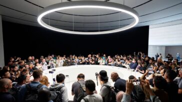 Actu: l'iPhone 15 inclura une puce Ultra Wideband améliorée pour une intégration approfondie de Vision Pro 28 Kuo: l'iPhone 15 inclura une puce Ultra Wideband améliorée pour une intégration approfondie de Vision Pro