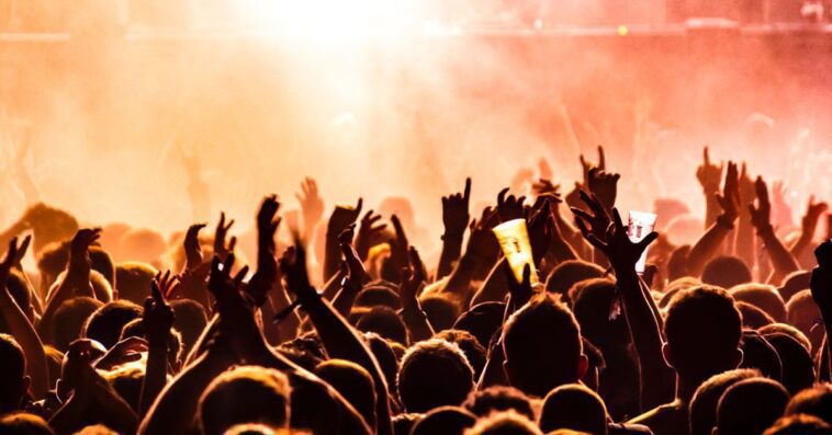 AirPods Adaptive Audio pourrait être l'avenir de la protection auditive lors des concerts 1 AirPods Adaptive Audio could be the future of hearing protection at gigs