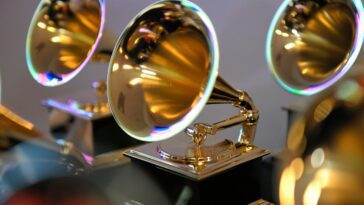 Les Grammy Awards n'accepteront pas la musique faite avec des outils d'IA générative 14 The Grammy Awards will not accept music made with generative AI tools