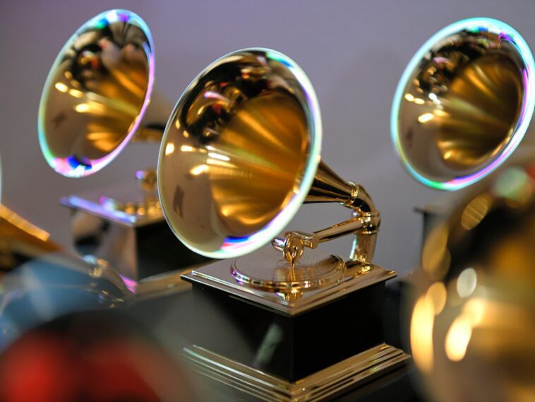 Les Grammy Awards n'accepteront pas la musique faite avec des outils d'IA générative 1 The Grammy Awards will not accept music made with generative AI tools