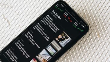 Canada; Loi sur l'information en ligne "Les entreprises de médias sociaux doivent payer pour les contenus d'information partagés" 28 Canada