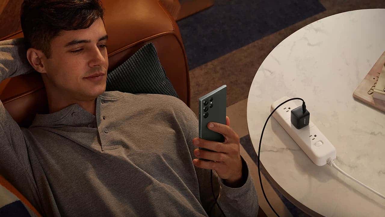 5 meilleurs chargeurs de téléphone de 2023 : trouvez votre match parfait 2 Chargeur Anker 313 (ACE, 45W)