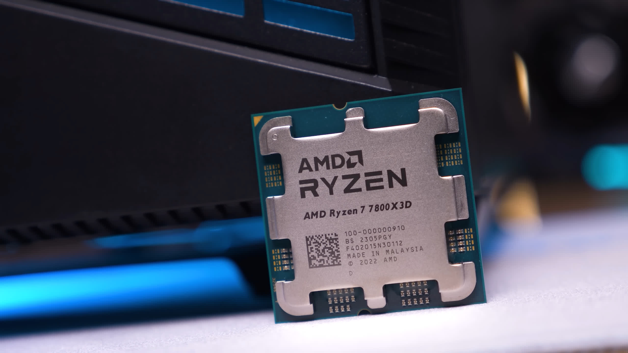 AMD Ryzen 7 7800X3D contre 5800X3D : V-Cache 3D Zen 3 ou Zen 4 2 AMD Ryzen 7 7800X3D contre 5800X3D V Cache 3D Zen