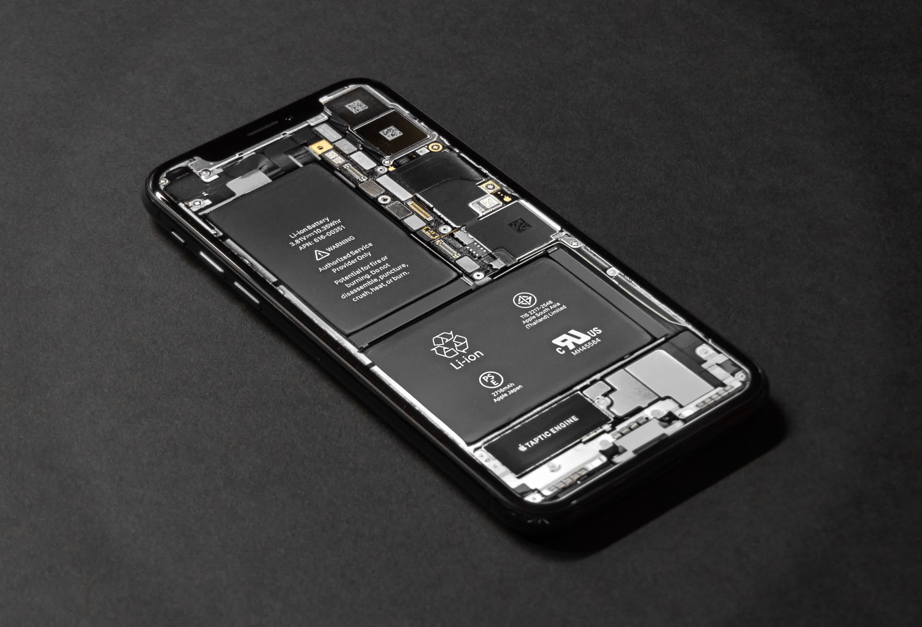 L'Union européenne vote pour ramener les batteries de téléphone remplaçables 2 LUnion europeenne vote pour ramener les batteries de telephone remplacables