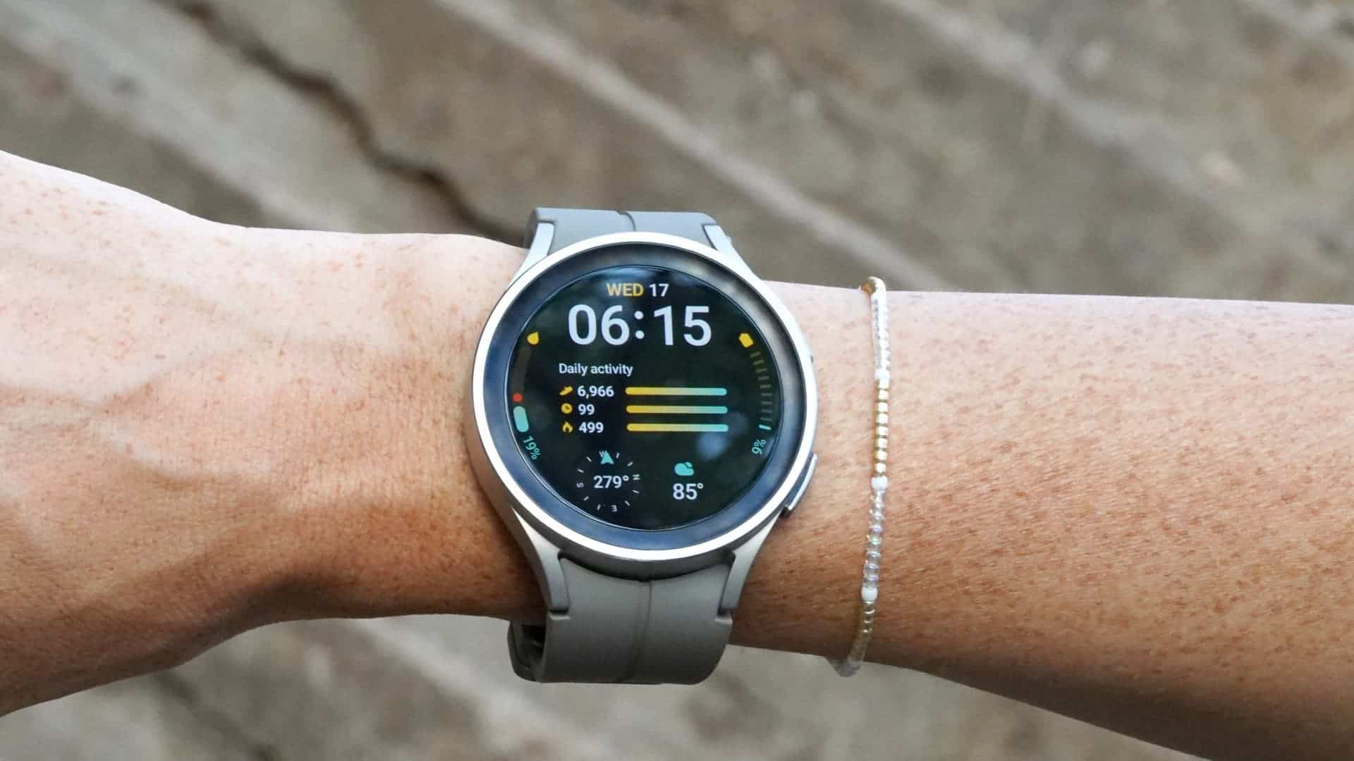 Les montres intelligentes Samsung seront bientôt capables de lire le rythme cardiaque détaillé 2 Montre Galaxie
