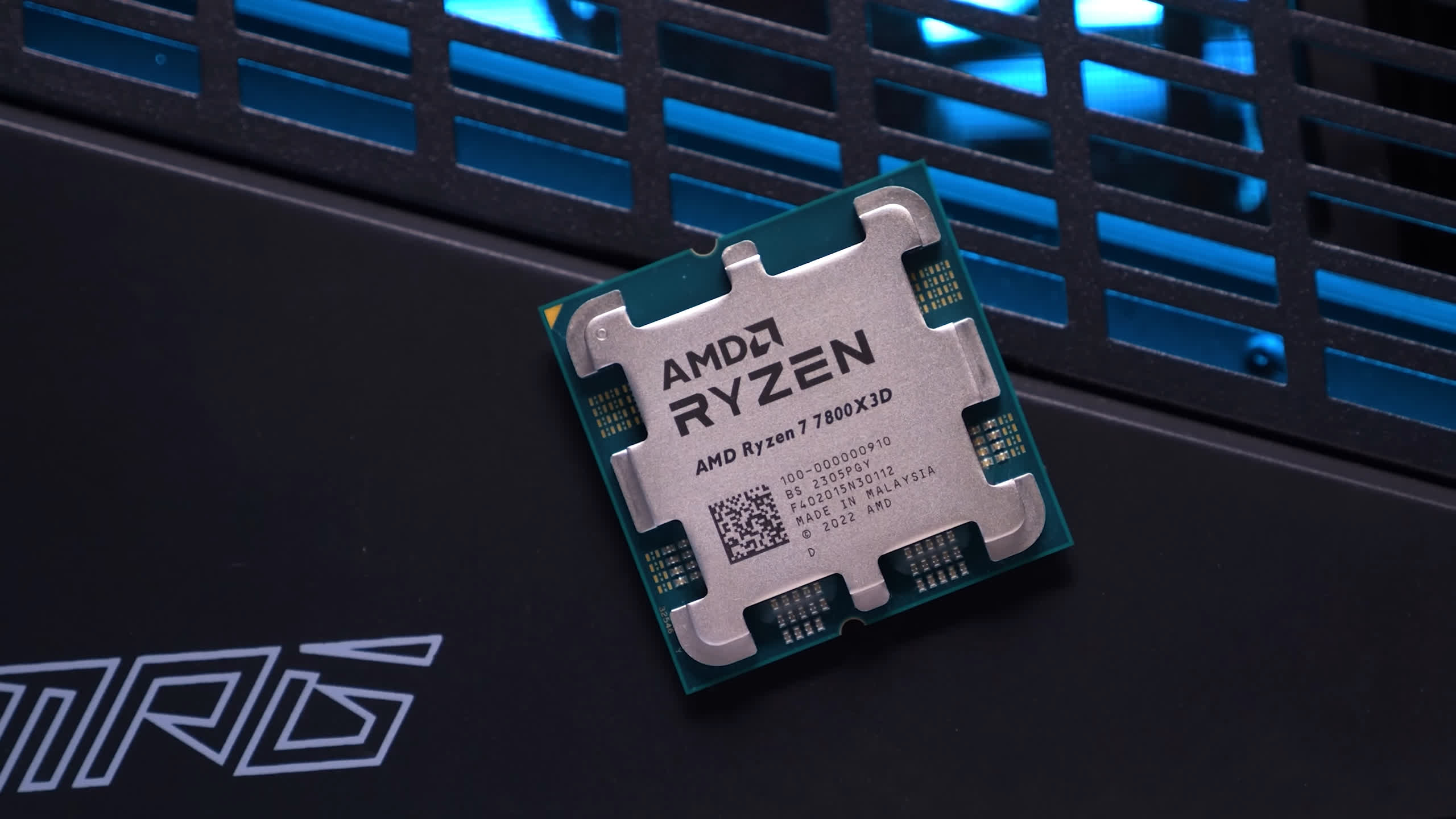 1688556611 925 Ryzen 7 7800X3D vs Core i7 13700K Le meilleur processeur