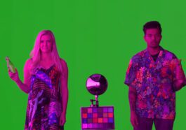 Netflix adds magenta light and AI to improve real-time green screen filming