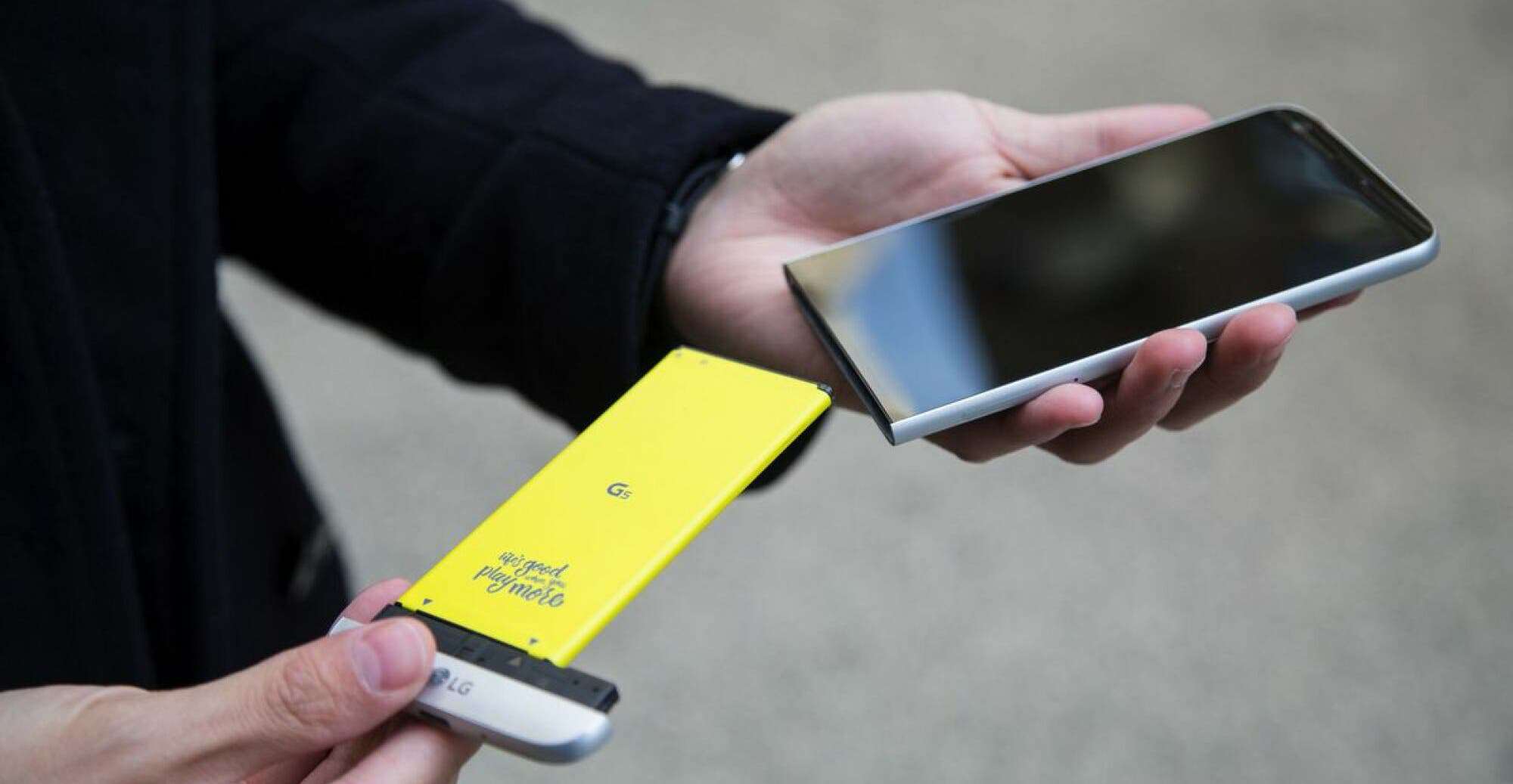 Tous les smartphones doivent avoir des batteries remplaçables d'ici 2027 - Conseil européen 5 Piles remplaçables