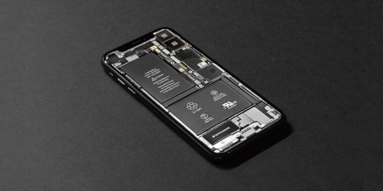 Tous les smartphones doivent avoir des batteries remplaçables d'ici 2027 - Conseil européen 1 Tous les smartphones doivent avoir des batteries remplaçables d'ici 2027 - Conseil européen