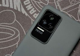 Does camera quality of phones decrease with use?