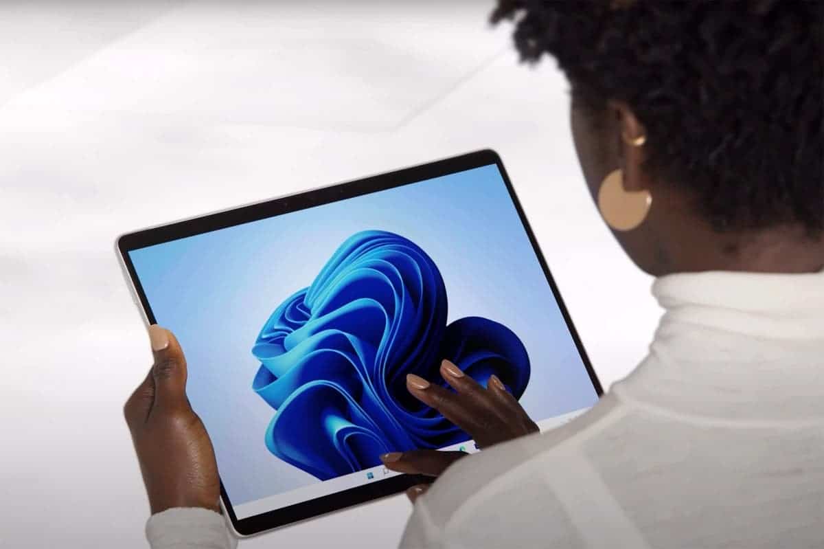 Microsoft Surface Pro 9 tablet gets the July firmware update