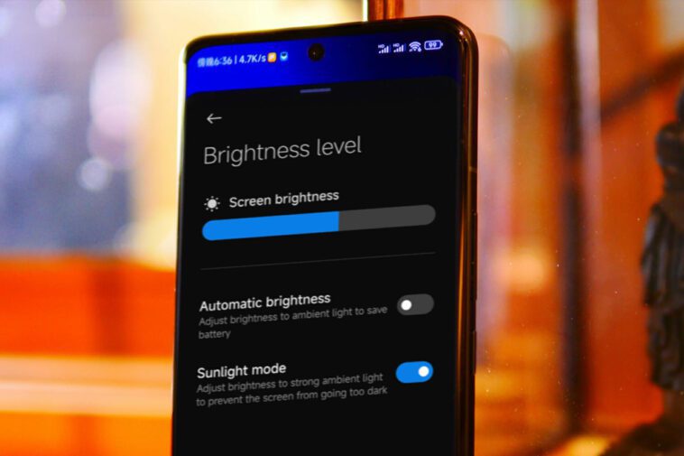 La fonction de luminosité cachée de MIUI - Améliorer la visibilité en plein soleil 1 xiaomiui