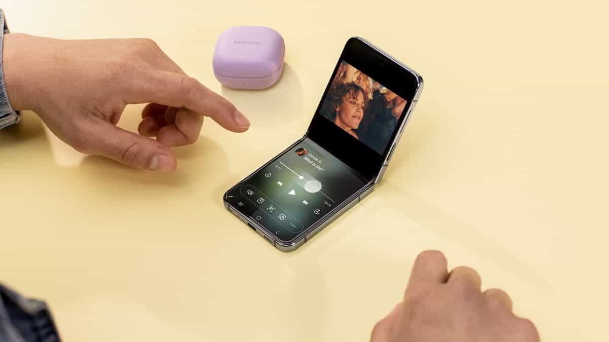 Galaxy Z Flip 5 Vs Z Flip 4, vaut-il le coup de dépenser plus d'argent ? 4 Galaxy Flip5 vs Flip4