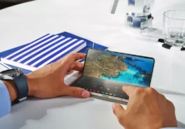 Does Samsung Galaxy Z Fold 5 have SD Card Slot?