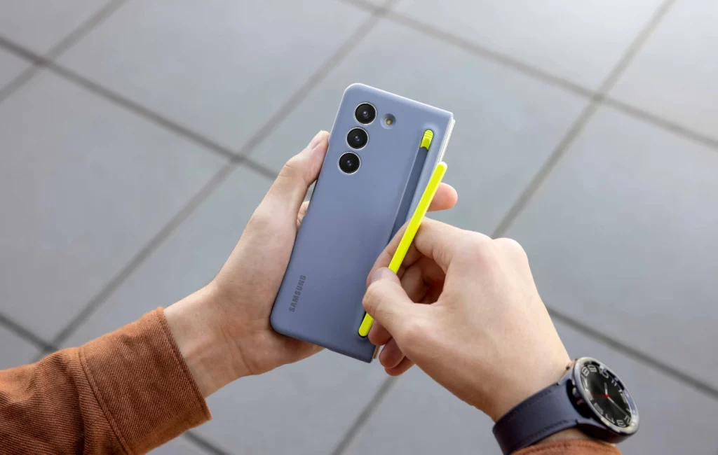 Le Samsung Galaxy Z Fold 5 est-il livré avec un S Pen