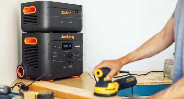 Nouvelle centrale électrique Jackery Explorer 2000 Plus avec batteries solaires rechargeables indépendamment pour la production d'énergie sur site 1 Batterie Jackery Explorer 2000 Plus