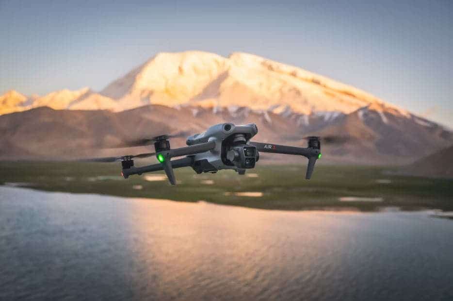 DJI Air 3 drone annoncé - fourni avec deux caméras 4K 2 DJI Air 3 drone