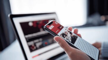 FCC pour ajuster la large bande aux États-Unis : 100 Mbps de débit descendant et 20 Mbps de débit ascendant 27 FCC to adjust US broadband: 100 Mbps downlink & 20 Mbps uplink