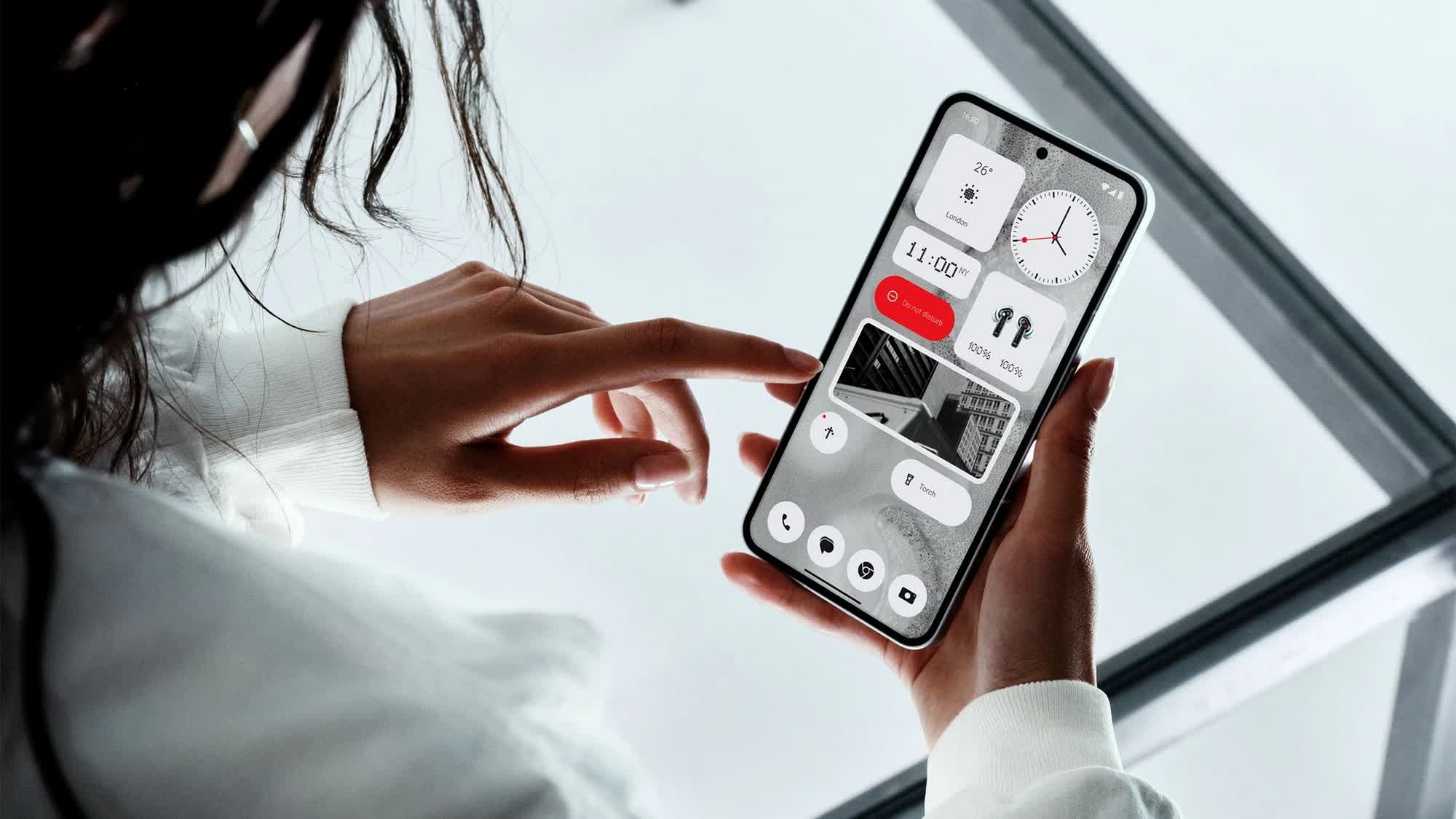 Le Nothing Phone (2) avec Snapdragon 8+ Gen 1 est lancé à 599 $ 2 Le Nothing Phone 2 avec Snapdragon 8 Gen 1 est