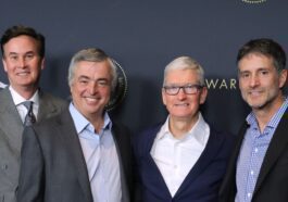 Les acteurs sont désormais en grève, Apple et d'autres studios hollywoodiens n'étant pas parvenus à un accord avec la Screen Actors Guild (Guilde des acteurs)