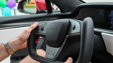 NHTSA lance une enquête sur les problèmes de direction des Tesla Model 3 et Model Y 27 NHTSA launches probe into Tesla Model 3 and Model Y steering issues