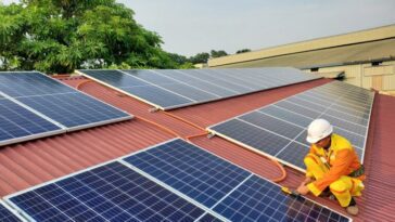 Photovoltaik: Voici combien vous pouvez gagner avec votre installation solaire 8 Einspeisevergütung: So viel kannst du mit deiner Solaranlage verdienen