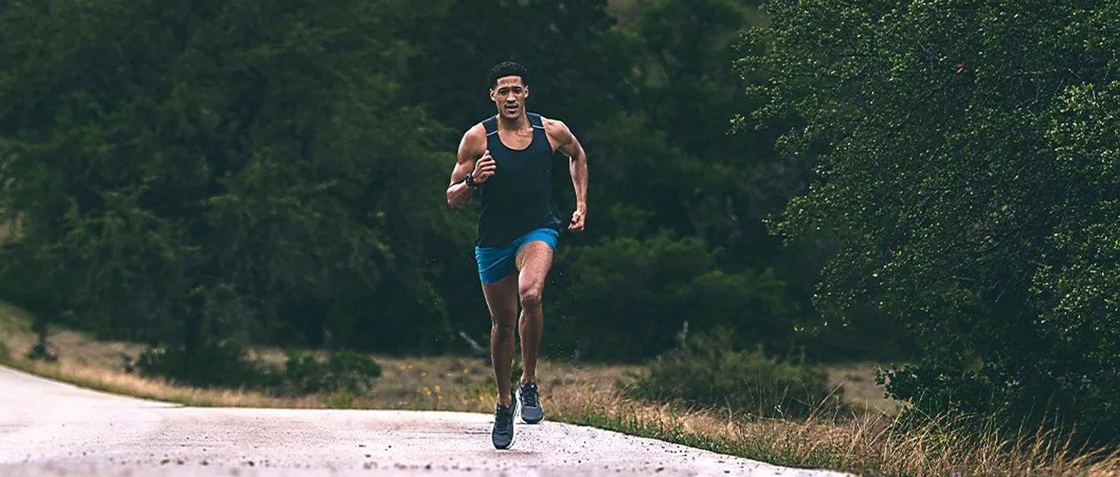 Les avantages d'une montre GPS pour le sport 2 Beste Smartwatches mit GPS: Präzises Tracking und immer ans Ziel
