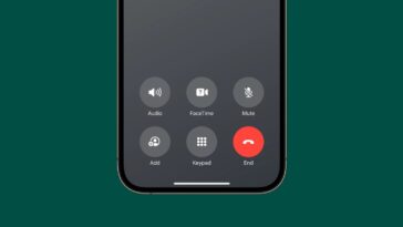 Oui, iOS 17 change l'emplacement du bouton "fin d'appel" 18 Yes, iOS 17 is changing where the ‘end call’ button is located