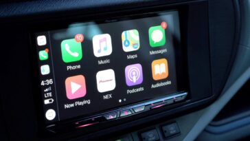 Best Apple CarPlay retrofit options for your car [August 2023]