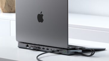 Satechi présente le nouvel écran double dock pour MacBook avec 9 ports et un boîtier SSD 9 Satechi debuts new Dual Dock Stand for MacBook with 9 ports and SSD enclosure