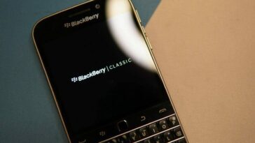 BlackBerry: Une histoire de triomphe et de tragédie dans le monde de la technologie 18 BlackBerry: A Tale of Triumph and Tragedy in the Tech World