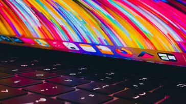 Outil VNC caché offre aux attaquants un accès total aux Macs ; livré avec une garantie de 100 000 $ 2 Hidden VNC tool gives attackers full access to Macs; comes with $100K guarantee
