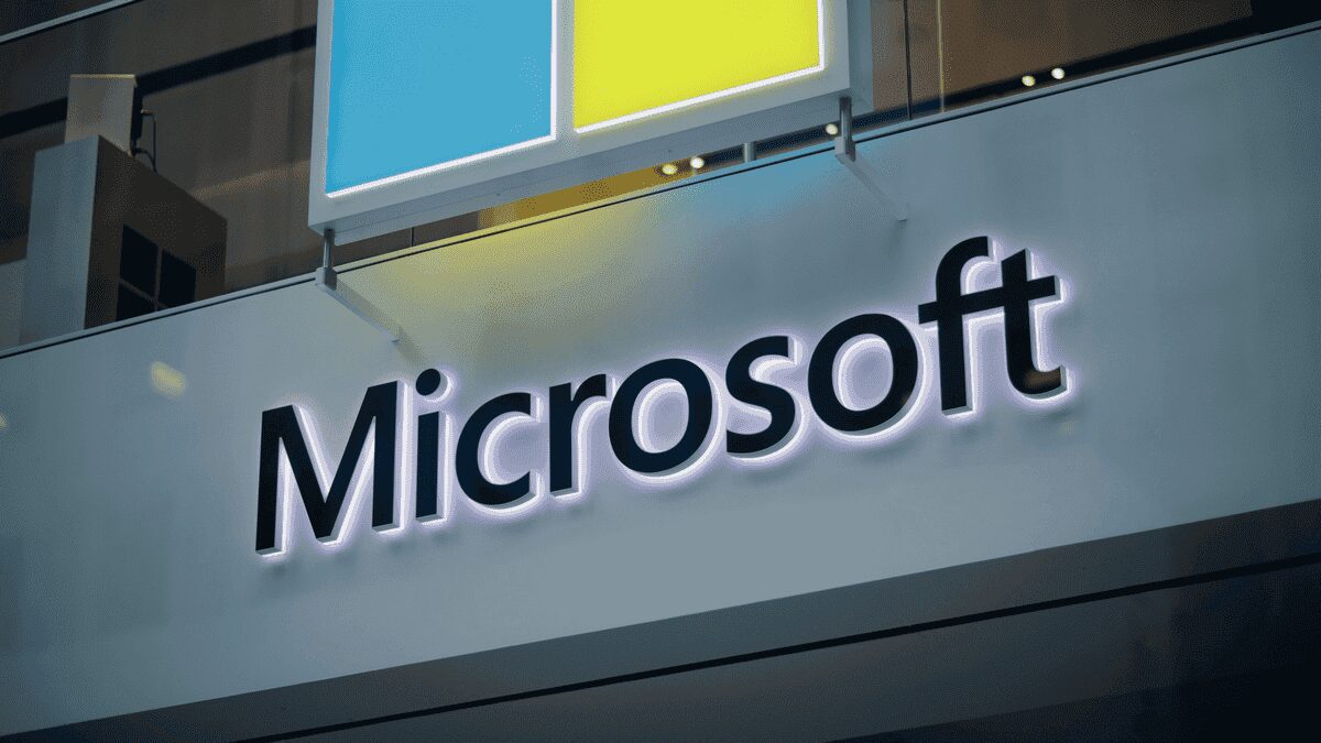 Massive Data Leak: Microsoft’s AI Training Data Exposed