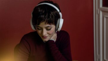 Meilleurs casques qui recouvrent vos oreilles : Améliorez votre expérience audio 1 Best Over Ear Headphones